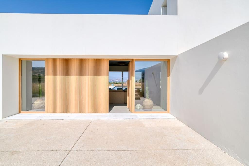 Isterni  Villa Lampsi - Spacious & Modern מראה חיצוני תמונה