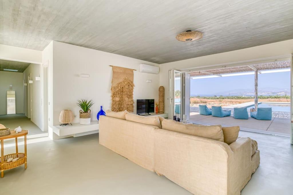 Isterni  Villa Lampsi - Spacious & Modern מראה חיצוני תמונה